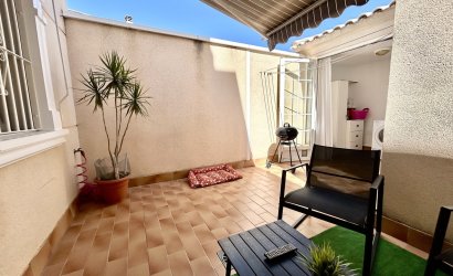 Herverkoop - Town House -
Heredades - Costa Blanca