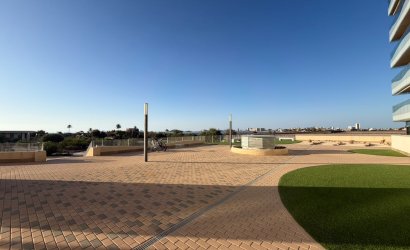 Herverkoop - Penthouse -
Playa Honda - Costa Calida