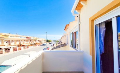 Herverkoop - Town House -
Playa Flamenca - Costa Blanca