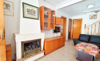 Herverkoop - Town House -
Playa Flamenca - Costa Blanca