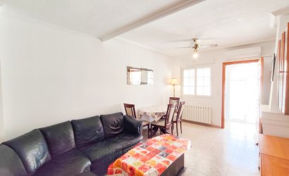 Herverkoop - Town House -
Playa Flamenca - Costa Blanca