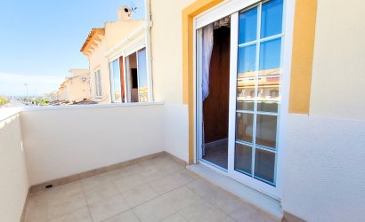Herverkoop - Town House -
Playa Flamenca - Costa Blanca