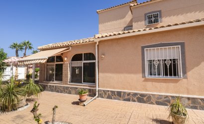 Herverkoop - Villa -
La Regia - Costa Blanca
