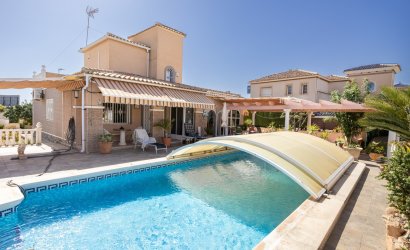 Herverkoop - Villa -
La Regia - Costa Blanca