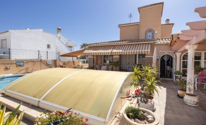Herverkoop - Villa -
La Regia - Costa Blanca
