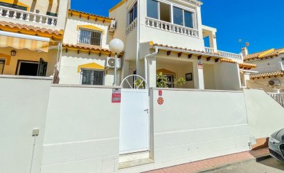 Herverkoop - Herenhuis -
Orihuela Costa - Los Altos *