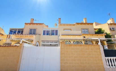 Herverkoop - Town House -
Playa Flamenca - Costa Blanca