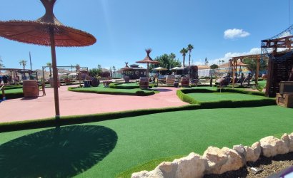 Herverkoop - Town House -
Playa Flamenca - Costa Blanca