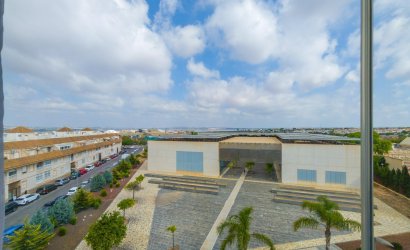 Herverkoop - Apartment -
Torrevieja - Acequion