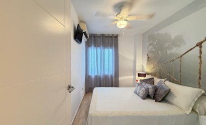 Herverkoop - Apartment -
Torrevieja - Paseo Maritimo