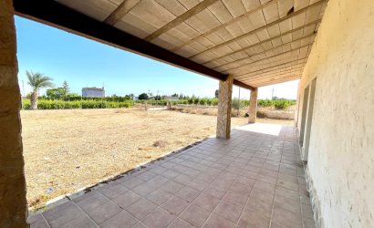 Herverkoop - Finca / Country Property -
Elche - Matola