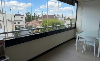 Herverkoop - Apartment -
Jacarilla - Inland