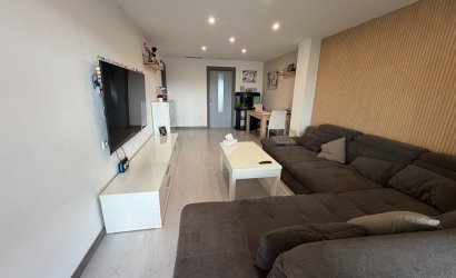 Herverkoop - Apartment -
Jacarilla - Inland