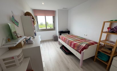 Herverkoop - Apartment -
Jacarilla - Inland