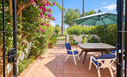 Herverkoop - Town House -
Casares Playa - Costa del Sol