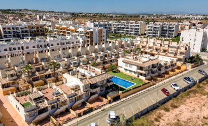 Herverkoop - Villa -
Orihuela Costa - Costa Blanca