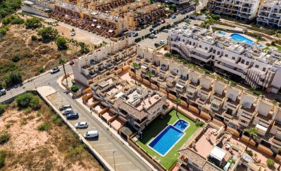 Herverkoop - Villa -
Orihuela Costa - Costa Blanca