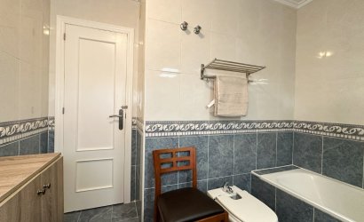 Herverkoop - Villa -
Villamartin - Costa Blanca