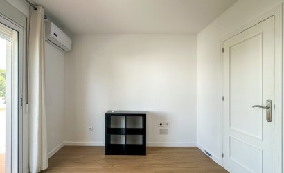 Herverkoop - Villa -
Villamartin - Costa Blanca