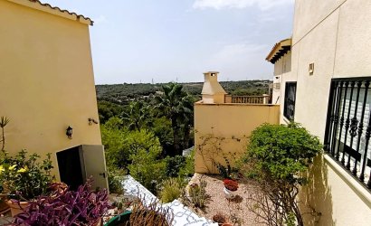 Resale - Villa -
Las Ramblas Golf - Inland