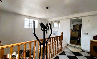 Resale - Villa -
Las Ramblas Golf - Inland