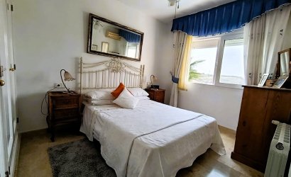 Resale - Villa -
Las Ramblas Golf - Inland