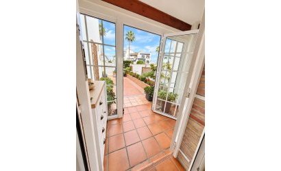 Revente - Villa -
Orihuela Costa - Costa Blanca