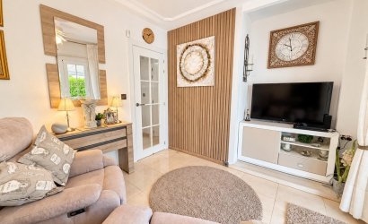 Revente - Villa -
Orihuela Costa - Costa Blanca