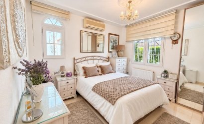 Revente - Villa -
Orihuela Costa - Costa Blanca