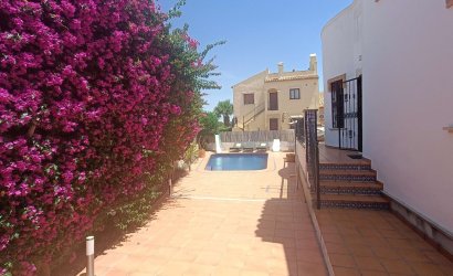 Revente - Semi Detached -
Algorfa - Inland