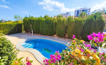 Revente - Villa -
Villamartin - Costa Blanca