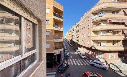 Herverkoop - Apartment -
Torrevieja - Playa del Cura