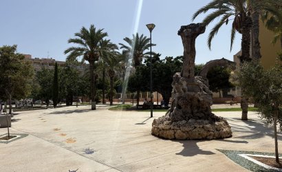 Herverkoop - Apartment -
Torrevieja - Playa del Cura