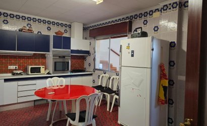 Herverkoop - Villa -
Orihuela Costa - Campoamor