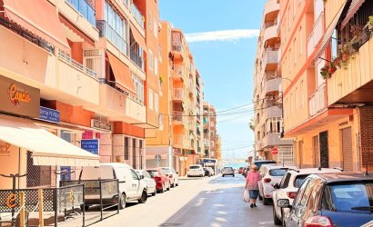 Herverkoop - Apartment -
Torrevieja - Acequion