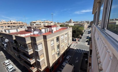 Revente - Apartment -
Torrevieja - Playa del Cura