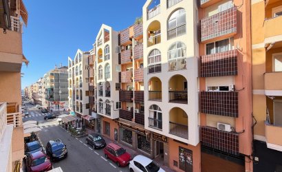 Herverkoop - Apartment -
Torrevieja - Playa del Cura