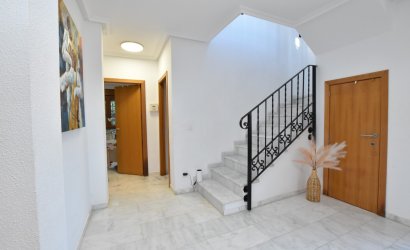 Herverkoop - Villa -
Algorfa - Inland