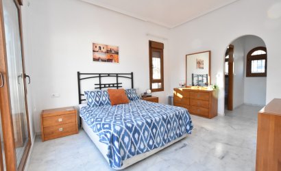Herverkoop - Villa -
Algorfa - Inland