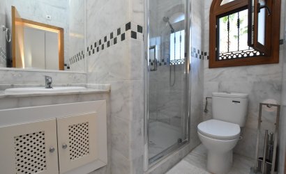 Herverkoop - Villa -
Algorfa - Inland