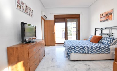 Herverkoop - Villa -
Algorfa - Inland