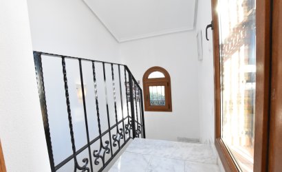 Herverkoop - Villa -
Algorfa - Inland