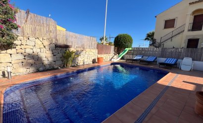 Herverkoop - Villa -
Algorfa - Inland