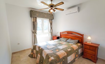 Revente - Villa -
Villamartin - Costa Blanca