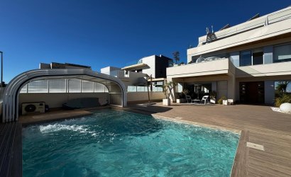 Herverkoop - Villa -
Orihuela Costa - Campoamor