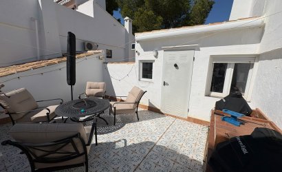 Reventa - Villa -
Villamartin - Costa Blanca