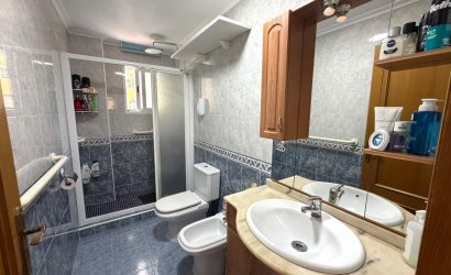 Herverkoop - Bungalow -
Torrevieja - La Mata