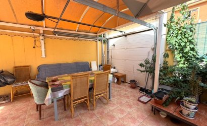 Herverkoop - Bungalow -
Torrevieja - La Mata