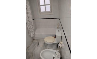 Revente - Apartment -
Torrevieja - Los Frutales