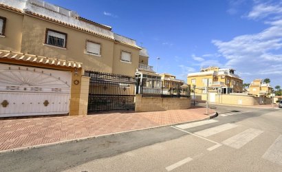Herverkoop - Town House -
Ciudad Quesada - Costa Blanca